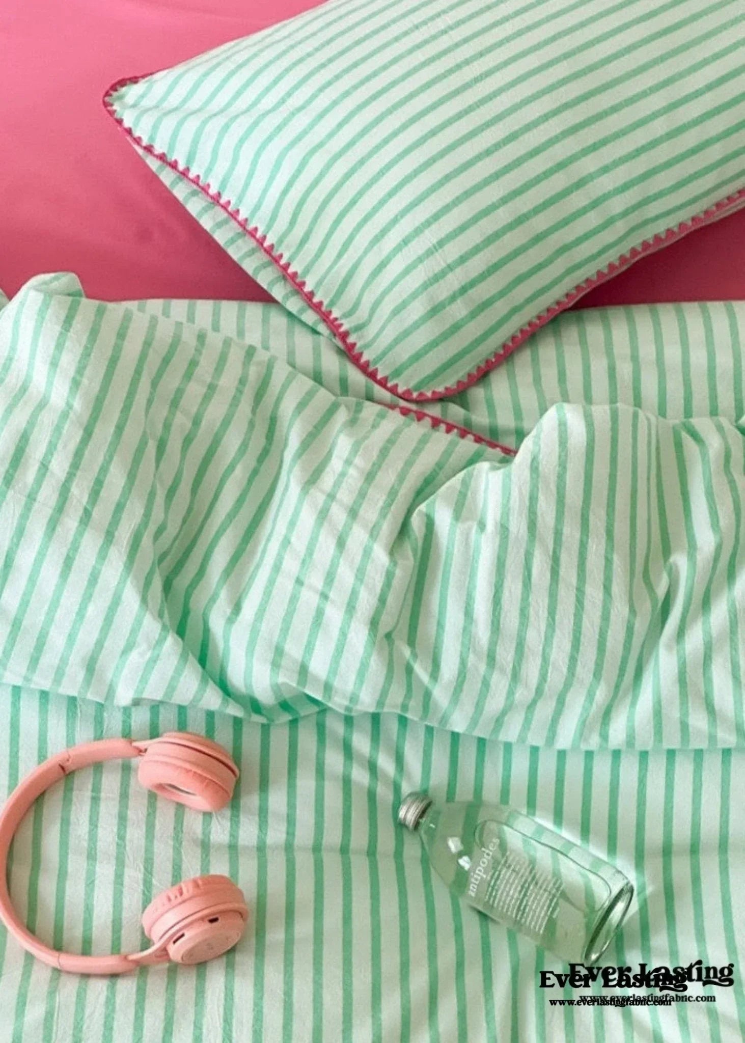 Pepper Candy Stripe Bedding Set / Fuchsia Ever Lasting