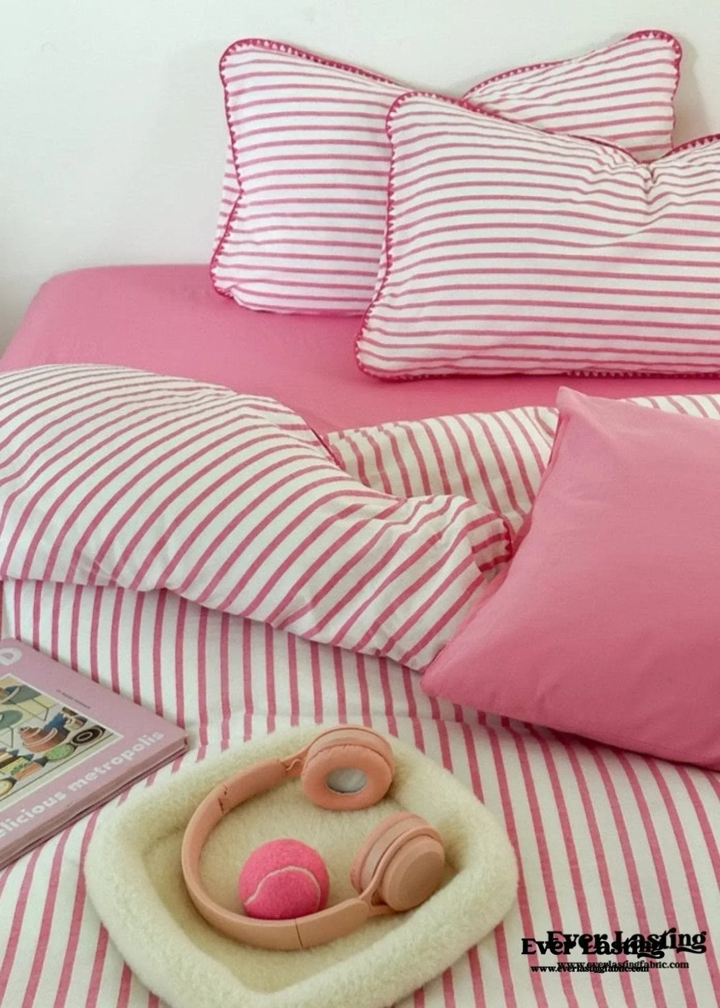 Pepper Candy Stripe Bedding Set / Fuchsia Ever Lasting
