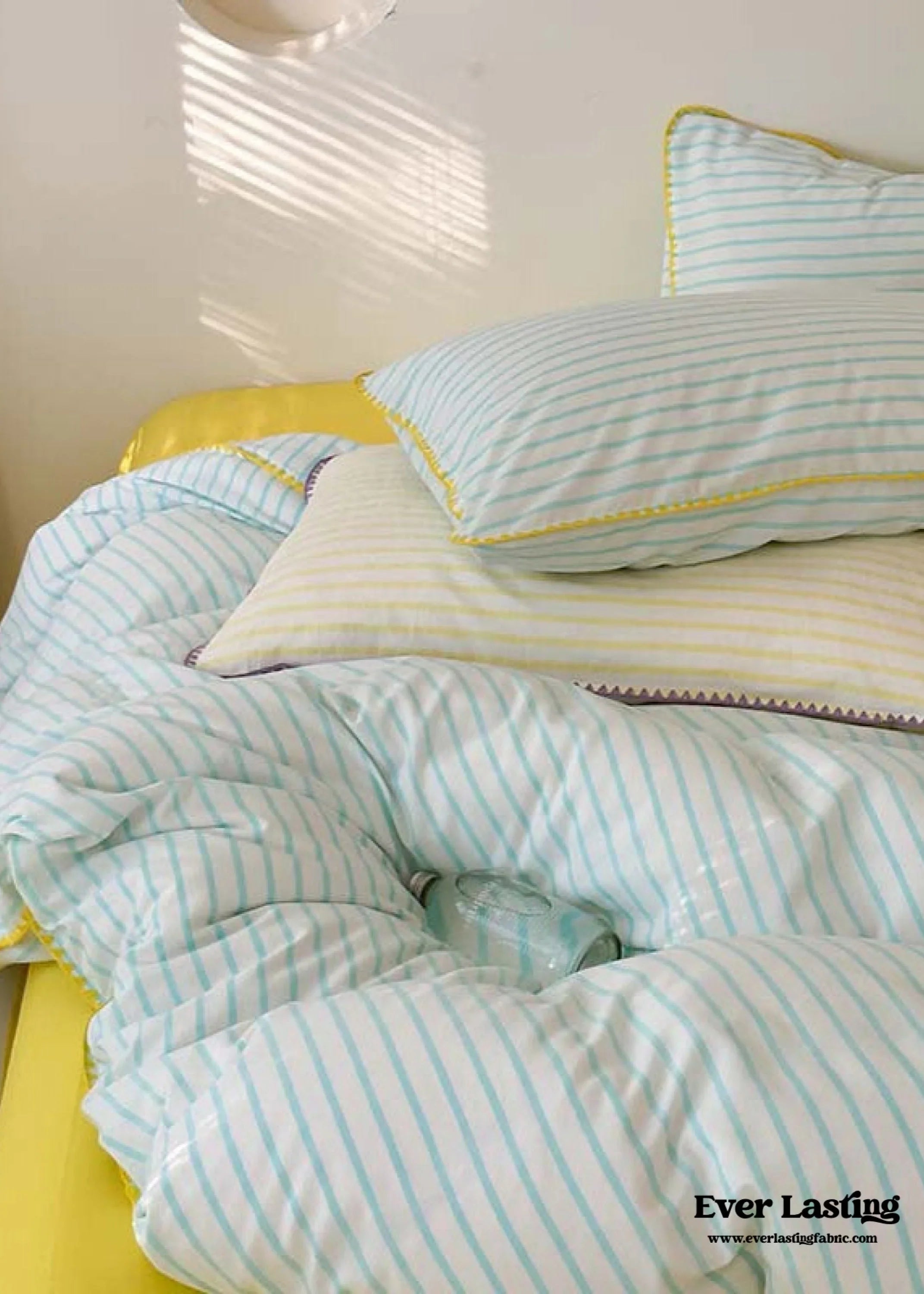 Pepper Candy Stripe Bedding Set / Green + Pink Ever Lasting