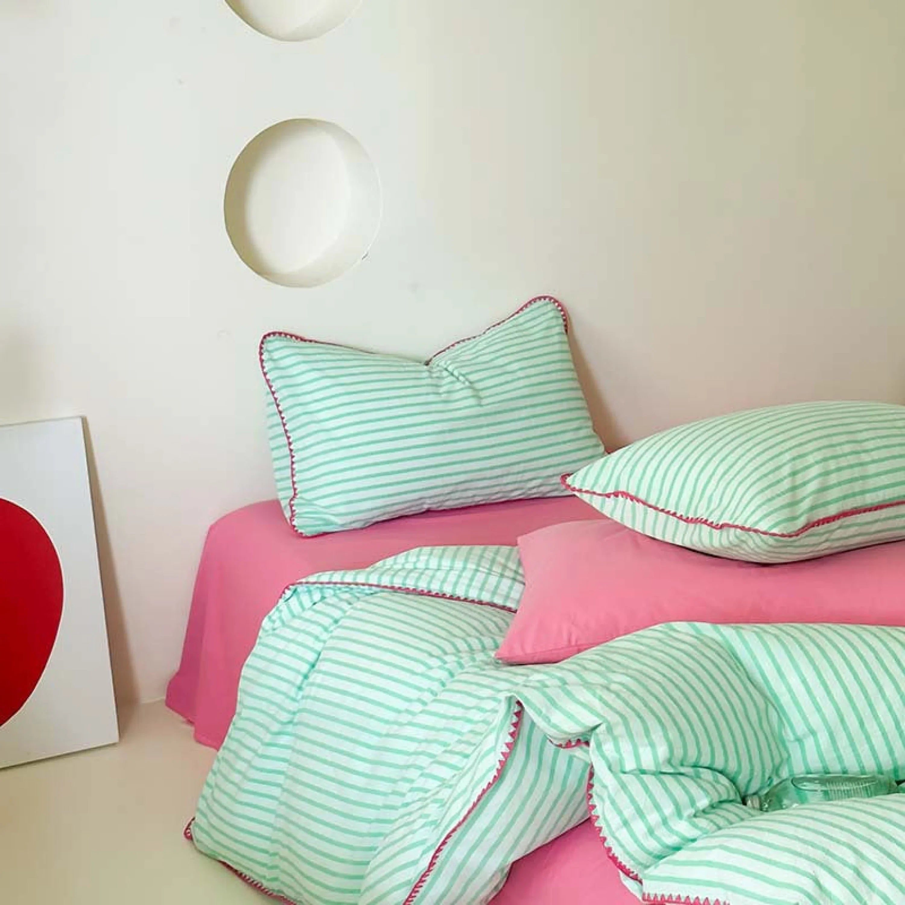 Pepper Candy Stripe Bedding Set / Green + Pink Ever Lasting