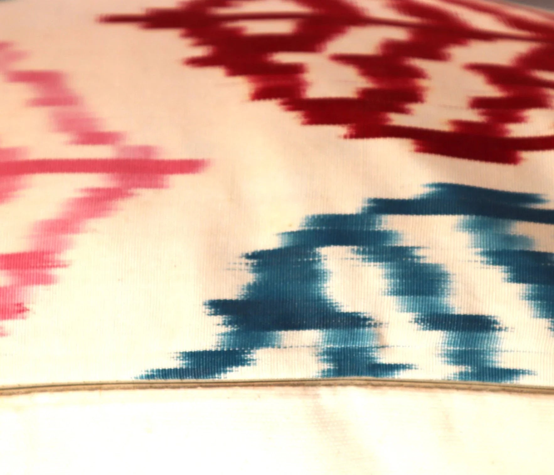 Canvello Handmade Decorative Silk Pillow with Down Insert - 16" X 24", texture detail - House Of Avana