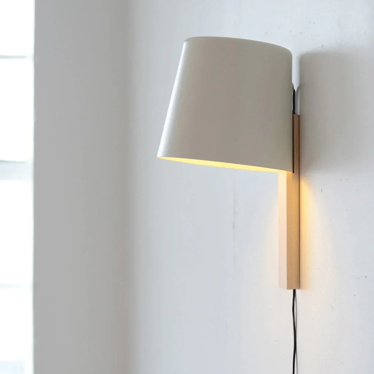 Pilot Sconce Lamp Misewell