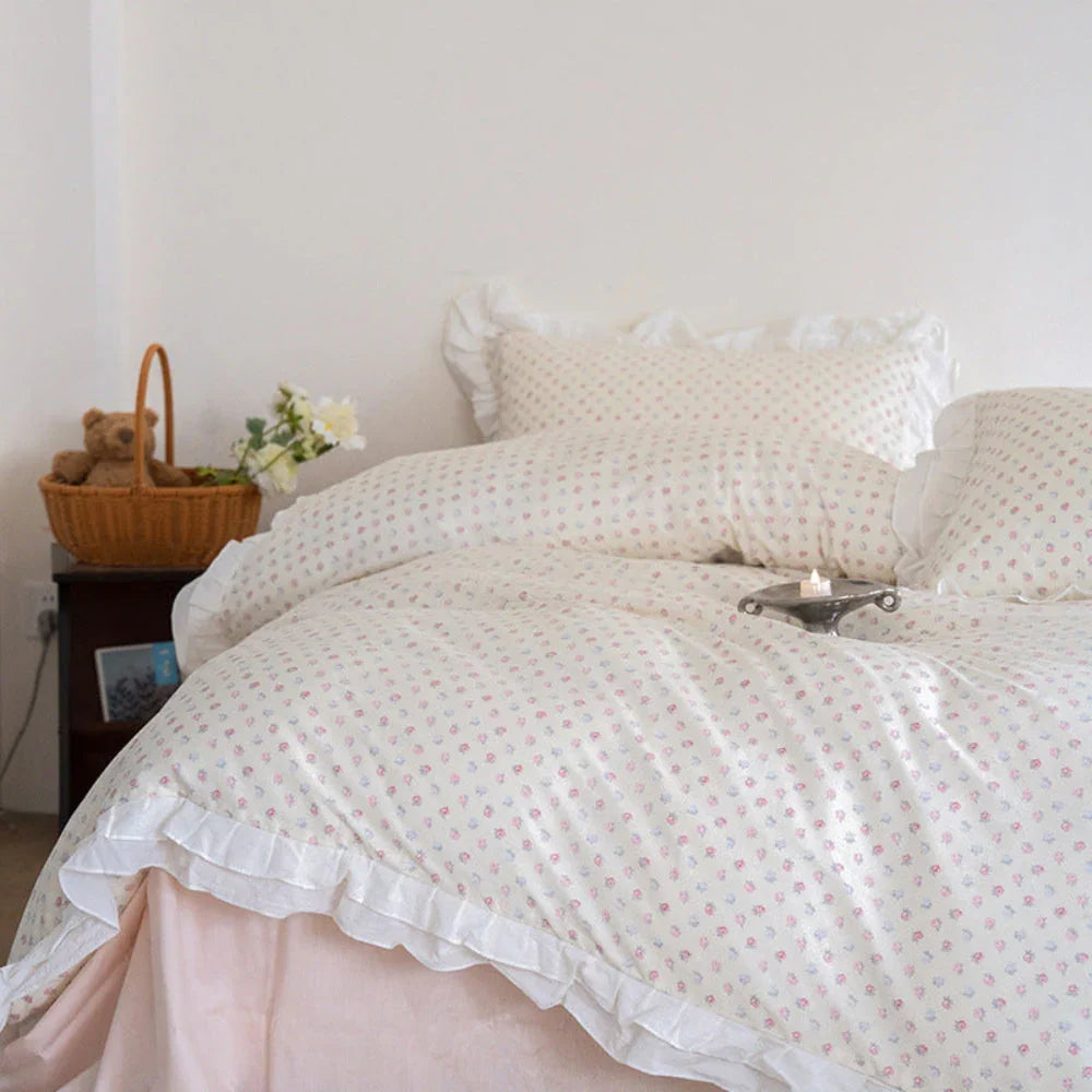 Annie Lace Ruffle Floral Bedding Set / Pink Ever Lasting