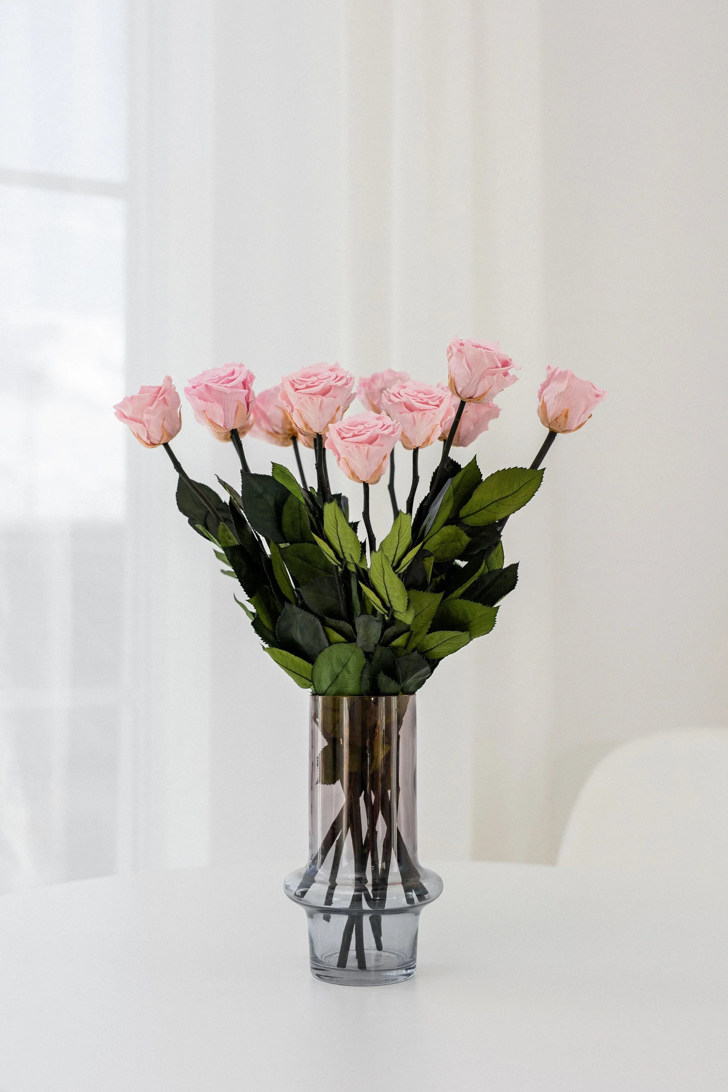 Long Stem Roses | Light Pink Roses, front view - House Of Avana