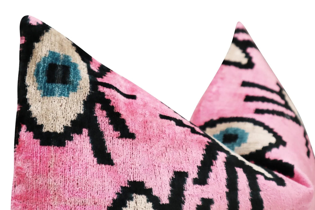Canvello Luxury Pink Evil Eye Pillow for Couch| X in (40 X Cm), close-up view - House Of Avana