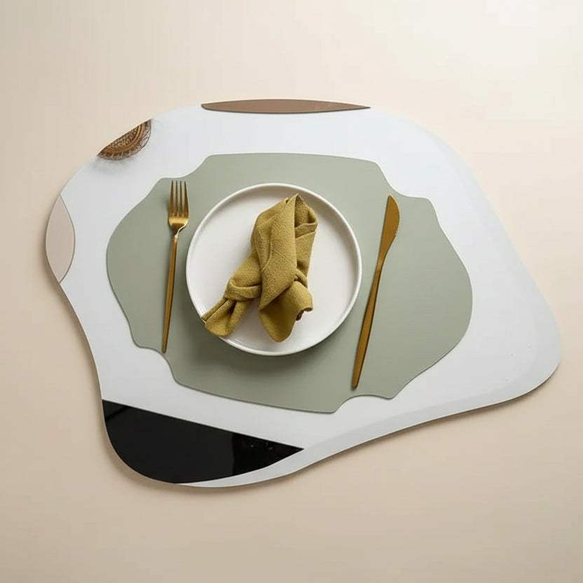 Table setting with a bowl of food on a decorative plate, featuring the brand 'NICELOOKING'.