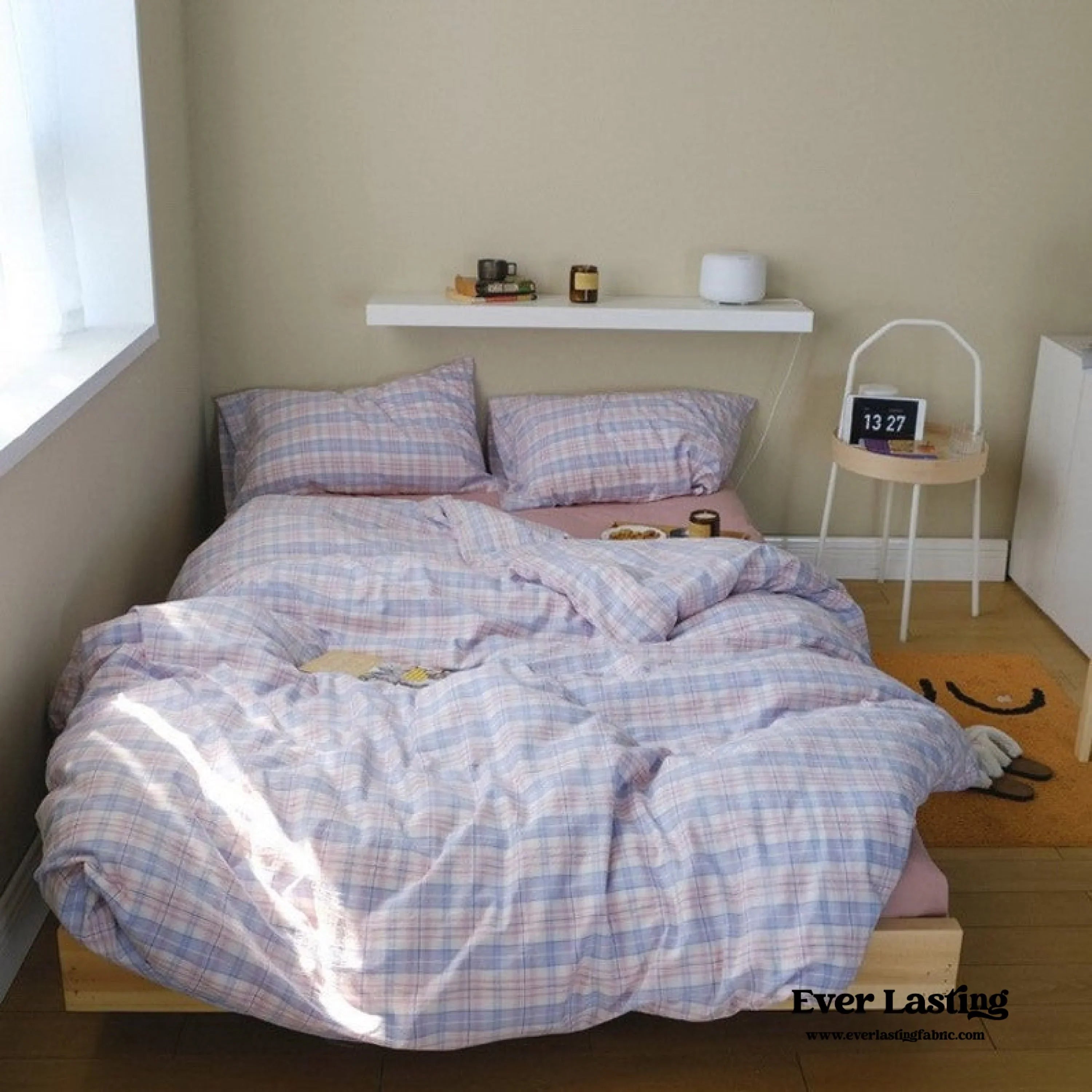 Plaid Bedding Set / Purple Ever Lasting