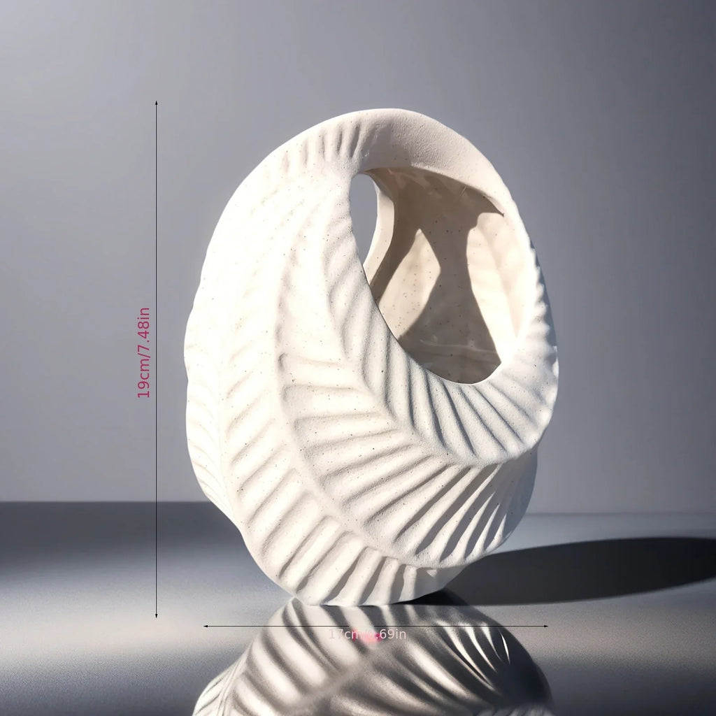 Ceramic Luxury Retreat Planter with Smooth Interior and Hydroponic Supplies, side view - House Of Avana