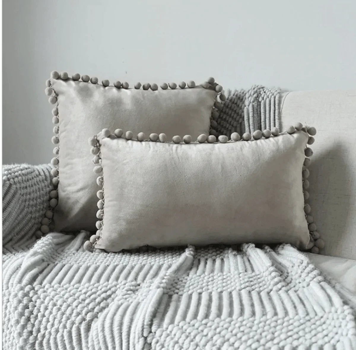 Plush Pom Poms Gia Roma