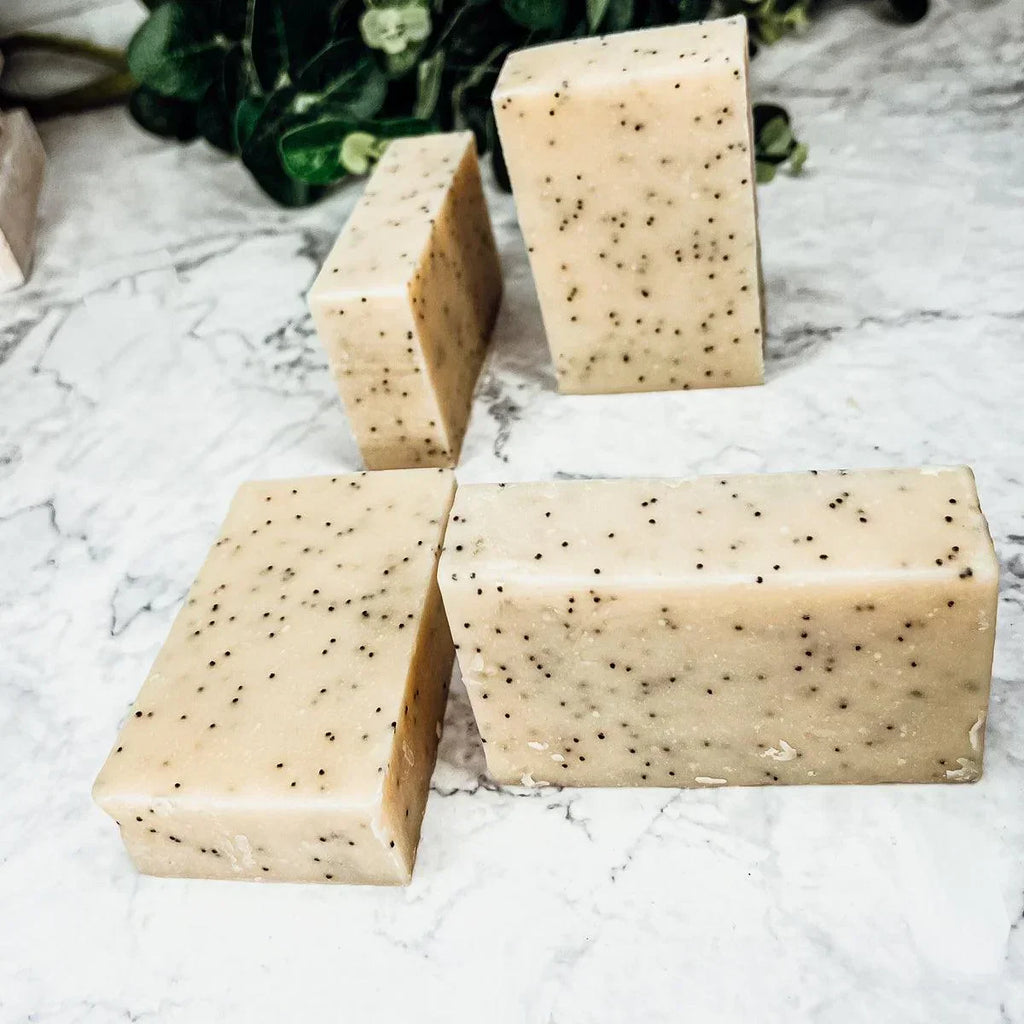 Poppy Seed Exfoliant-Olive-Sunflower Gia Roma