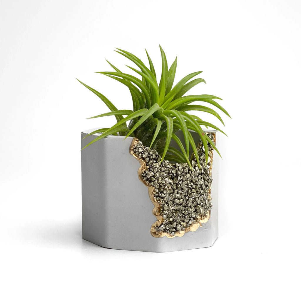 PYRITE GEODE PLANTER AURA 8 HOME