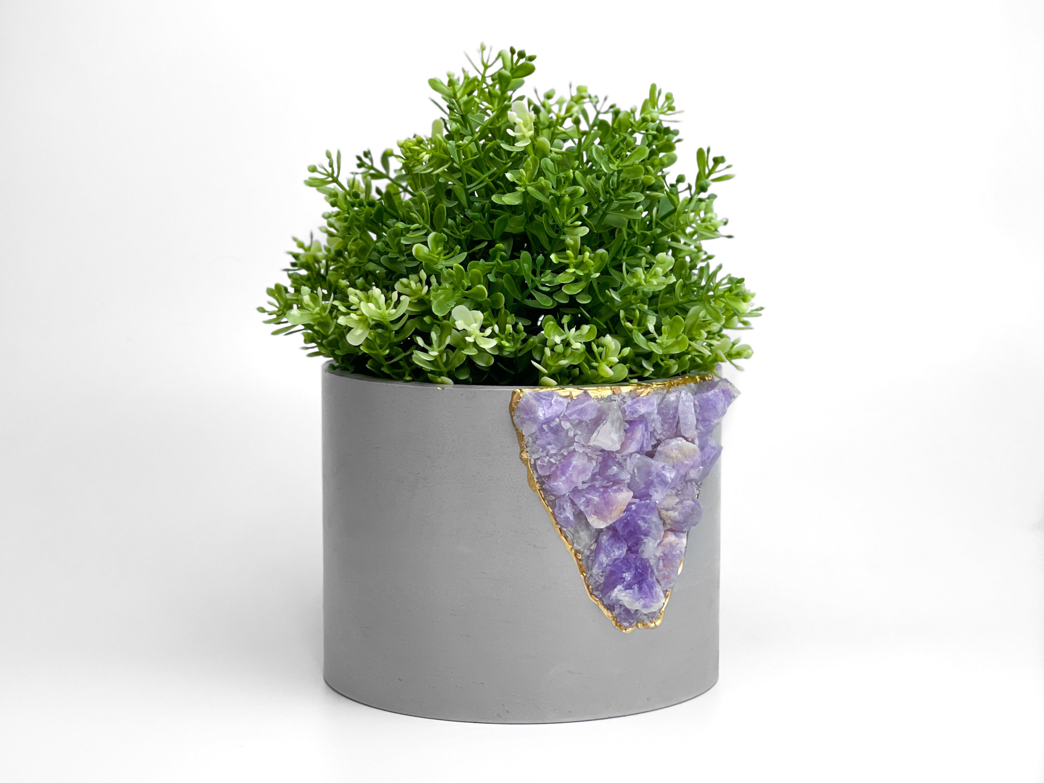 6" AMETHYST PLANTER AURA 8 HOME