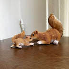 Realistic Mom & Squirrels Climbing Decoration - Brown Wildlife Statues, Resin Tabletop or Garden Decor - No Electricity Needed, Mother's Day Gift for Home, Patio, Yard - Easy-Clean Outdoor/Indoor Decoration, Squirrel Gifts, P House Of Avana