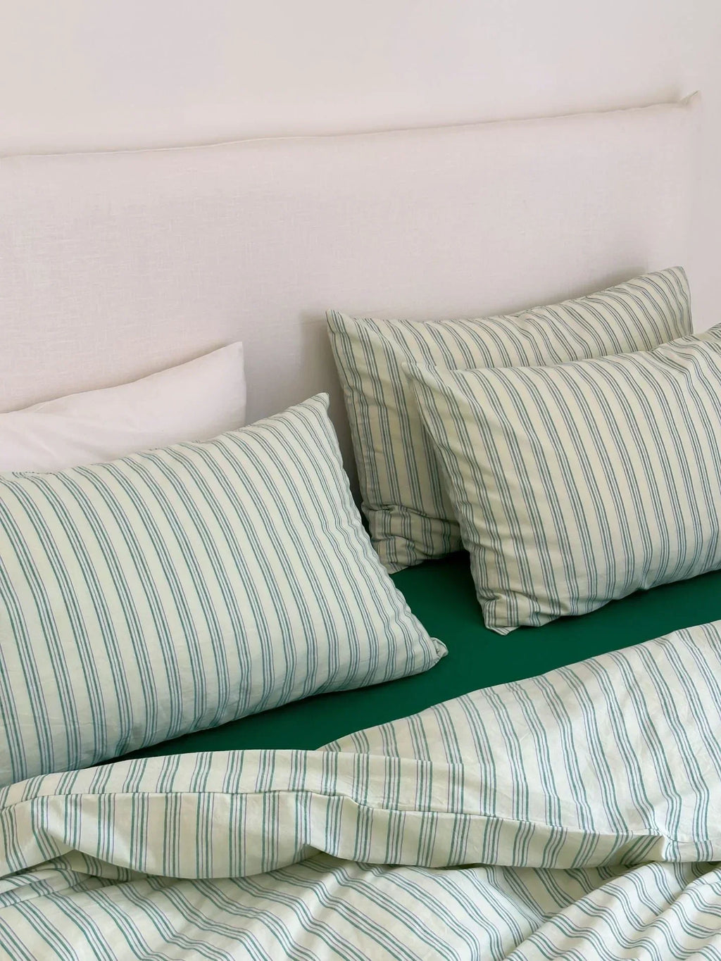 Refreshing Stripe Bedding Set / Forest Green Ever Lasting