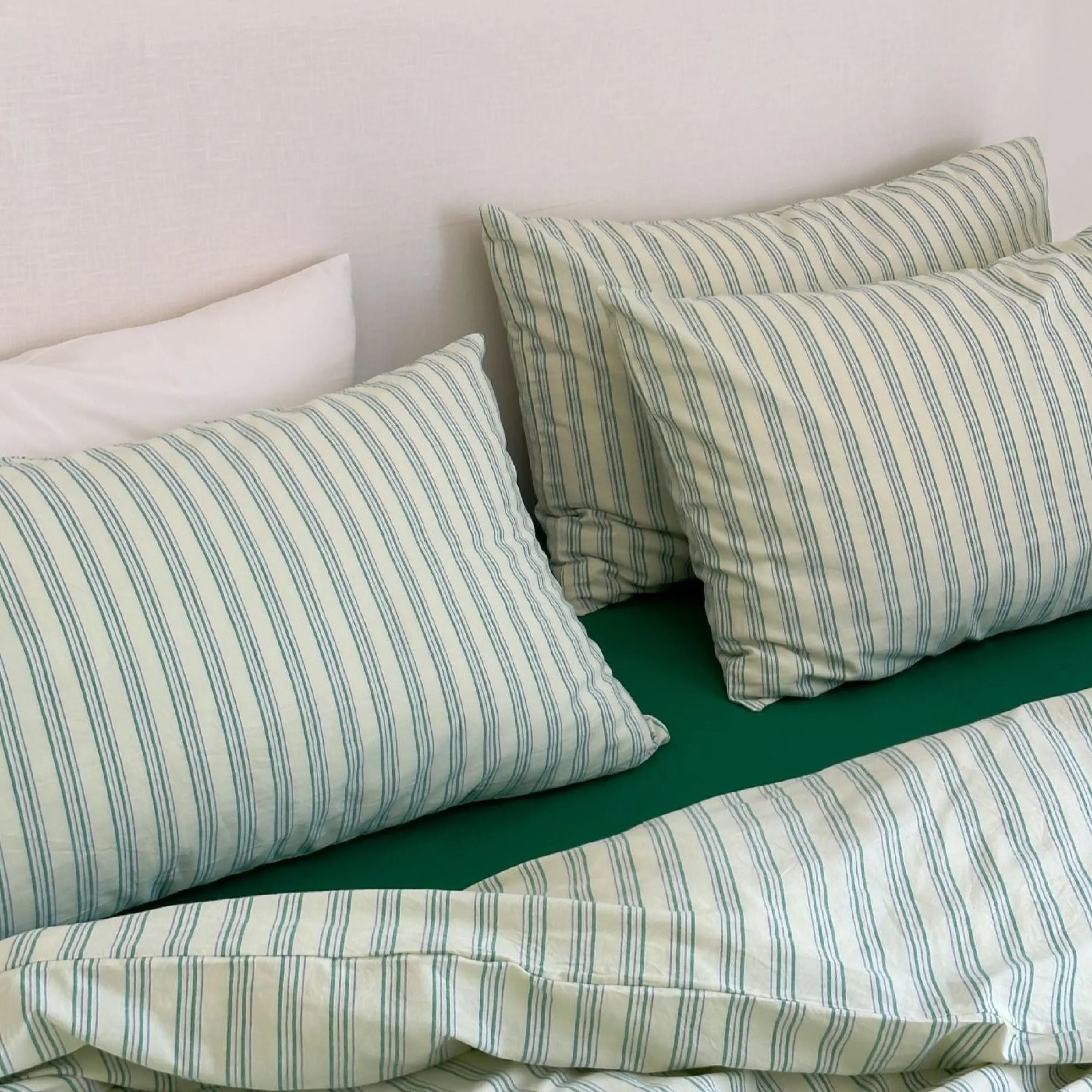 Refreshing Stripe Pillowcases / Mint Green Ever Lasting