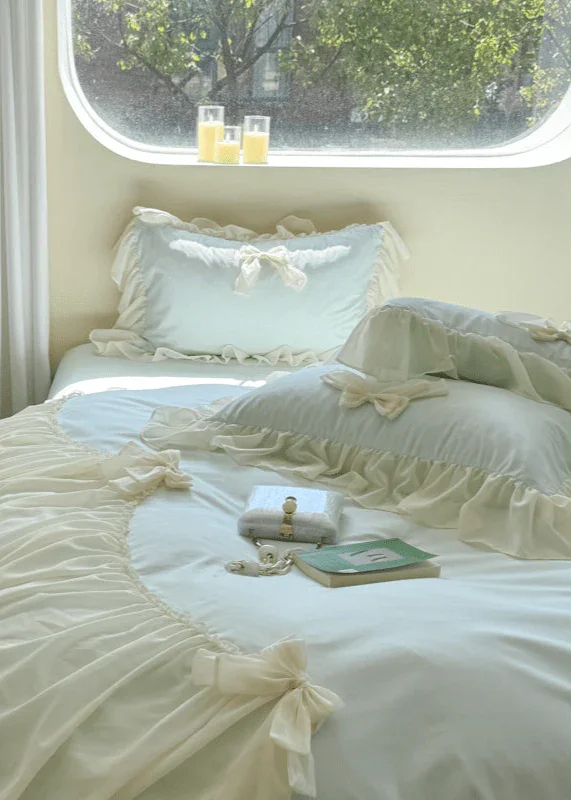 Ribbon Bow Airy Lace Bedding Set / Cream White Ever Lasting