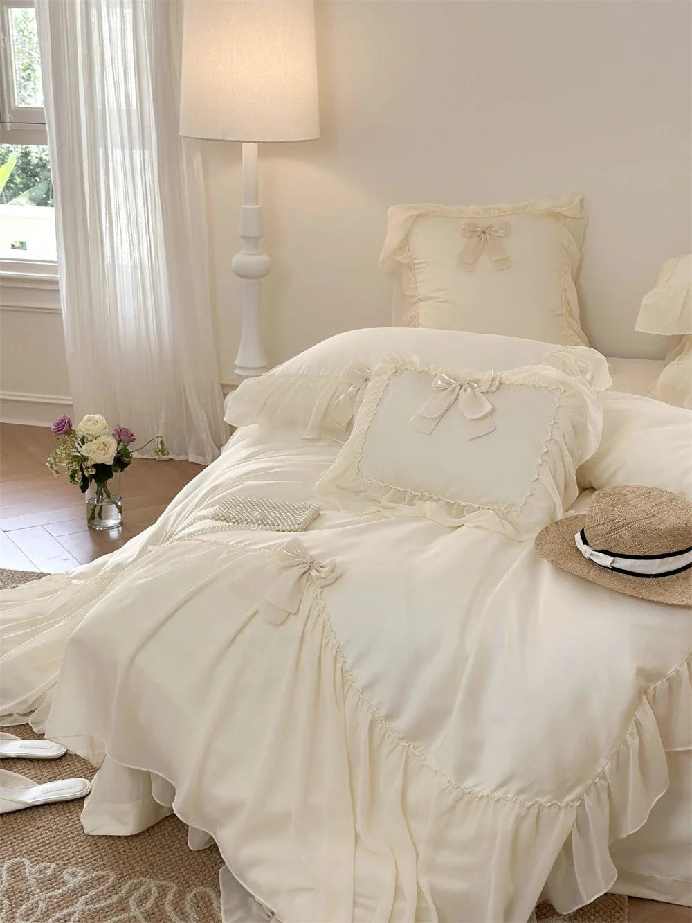 Ribbon Bow Airy Lace Bedding Set / Cream White Ever Lasting