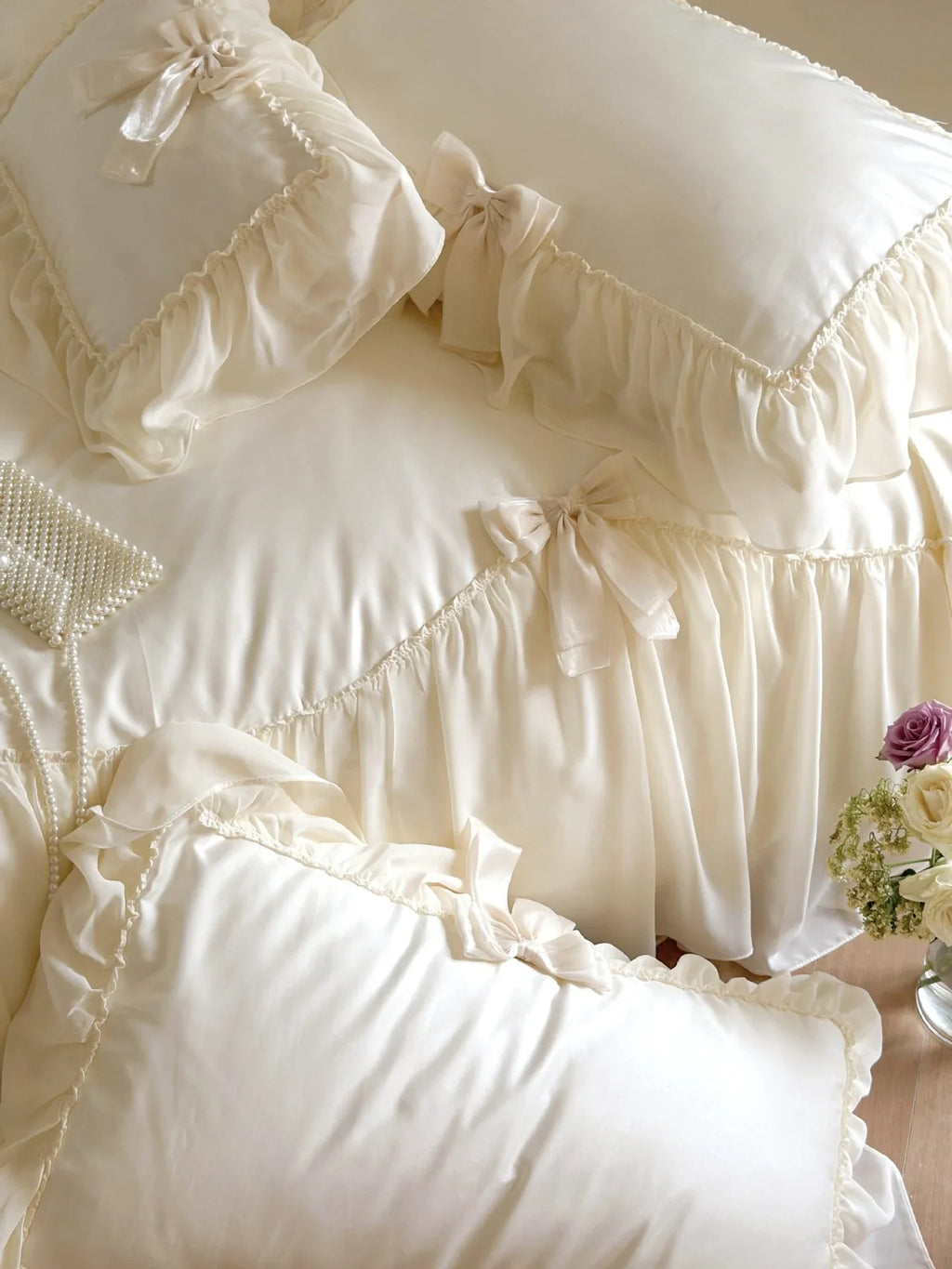 Ribbon Bow Airy Lace Bedding Set / Cream White Ever Lasting
