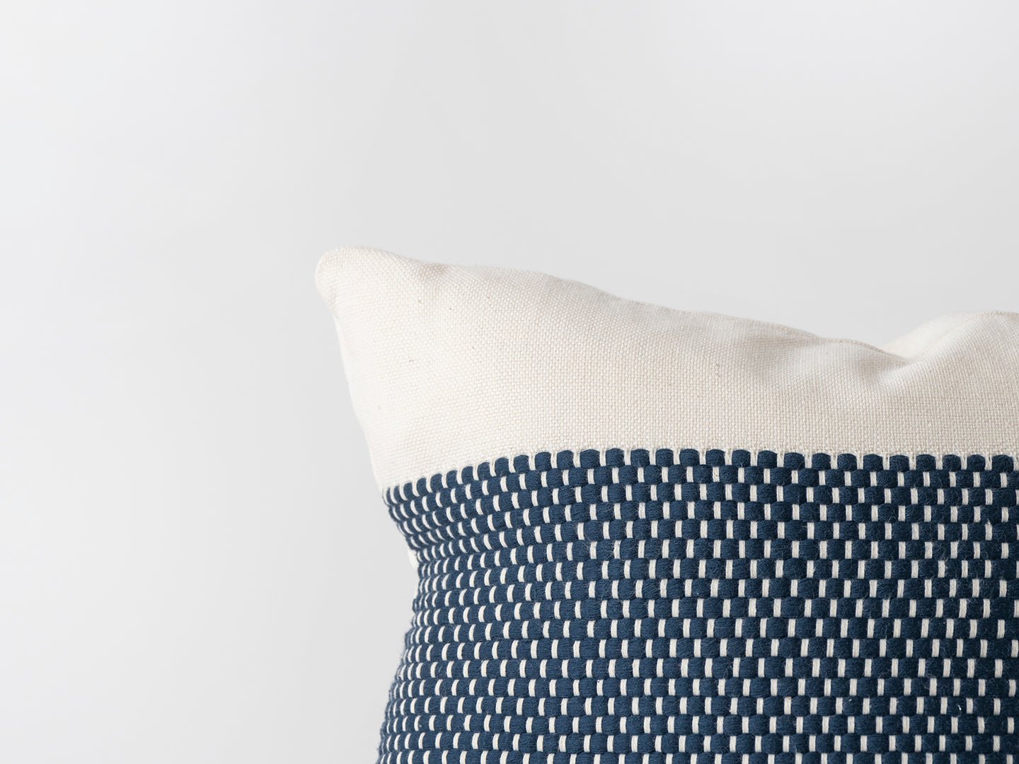 Río Cushion Cover