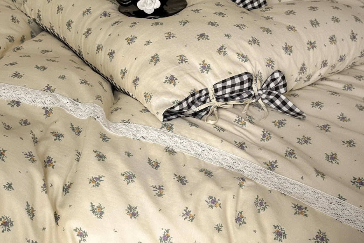 Rosalie Floral Lace Gingham Bedding Set / Pink Ever Lasting