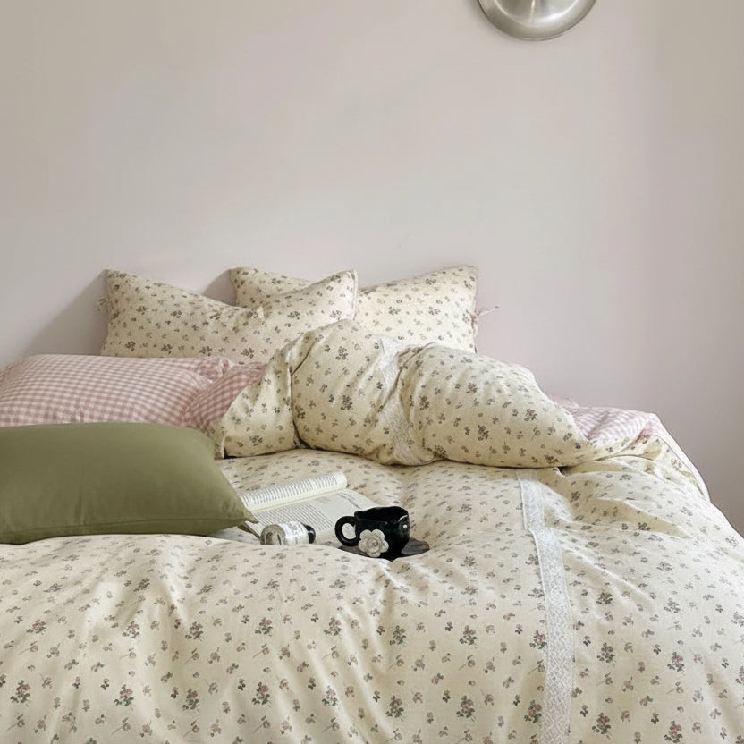 Rosalie Floral Lace Gingham Bedding Set / Pink Ever Lasting
