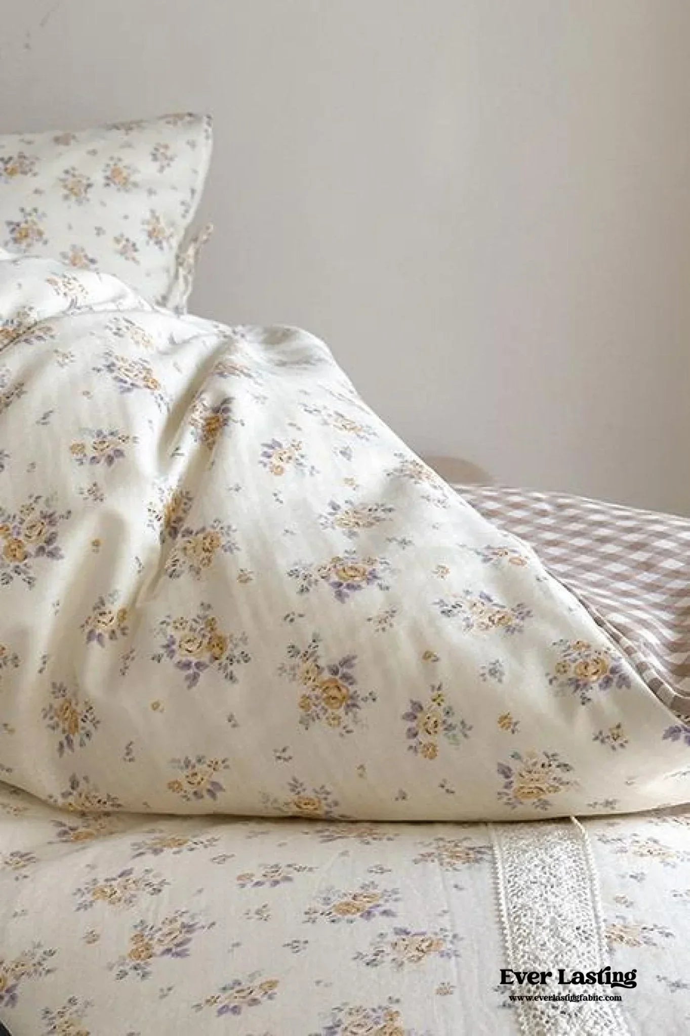 Rosalie Floral Lace Tie-Up Bedding Set / Khaki Ever Lasting