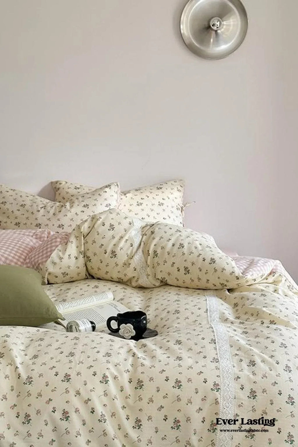 Rosalie Floral Lace Tie-Up Bedding Set / Khaki Ever Lasting