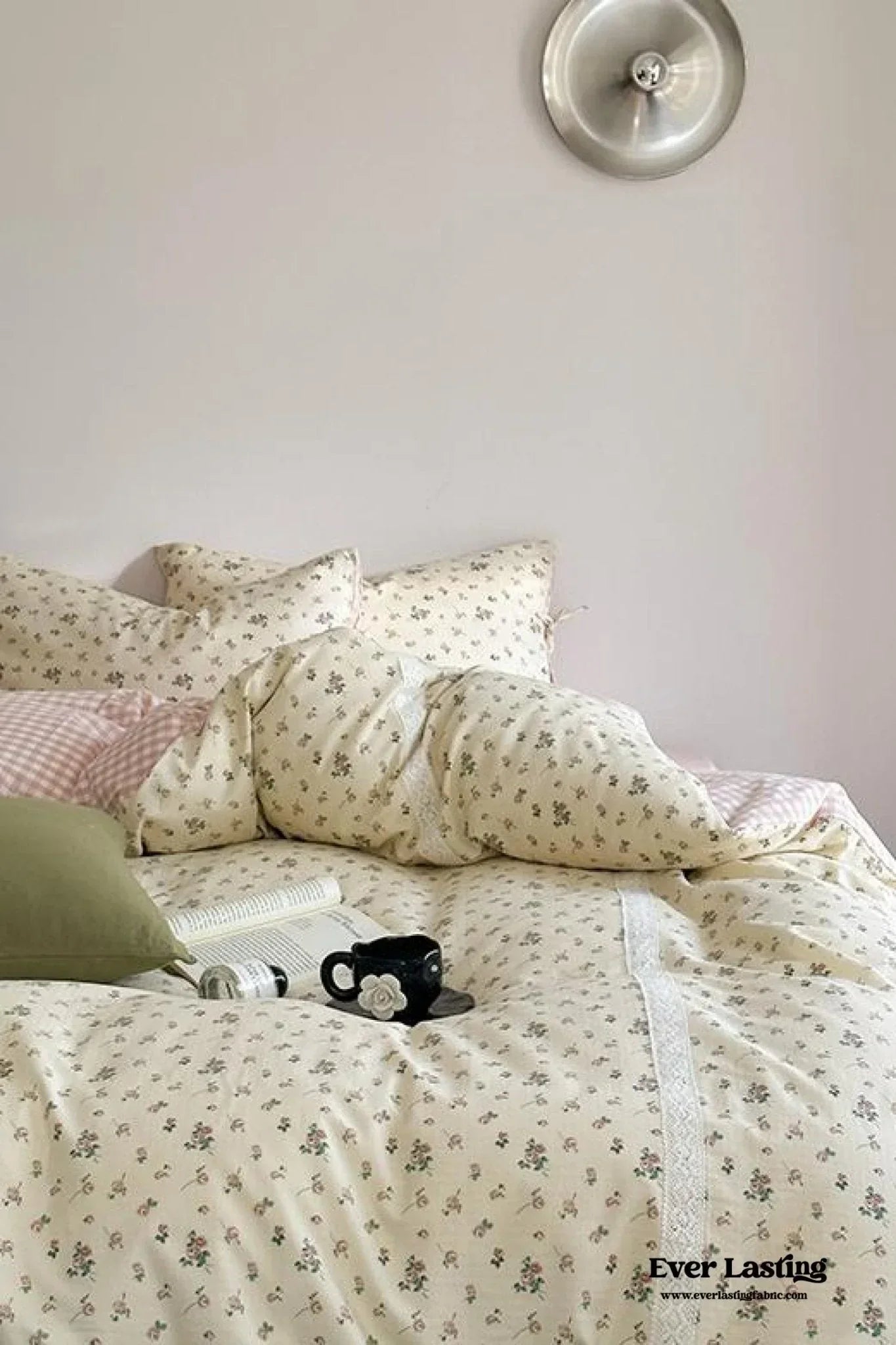 Rosalie Floral Lace Tie-Up Bedding Set / Khaki Ever Lasting