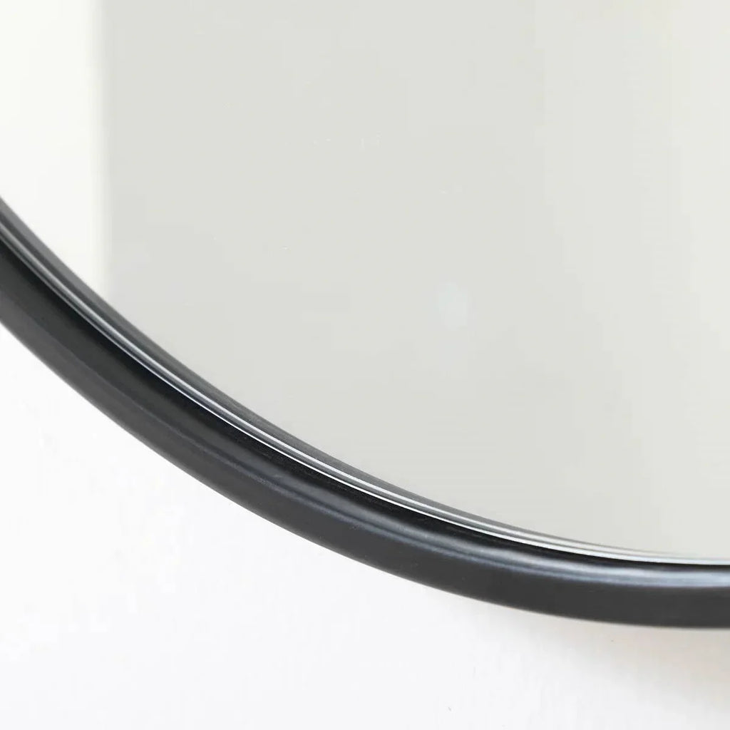 Round 21-inch Wall Mirror in Black - Living Room Bedroom Accent Bathroom Mirror