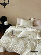 Royal Floral Ruffle Bedding Set / Pink Ever Lasting