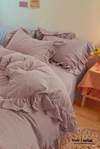Ruffle Bedding Set / Purple Ever Lasting