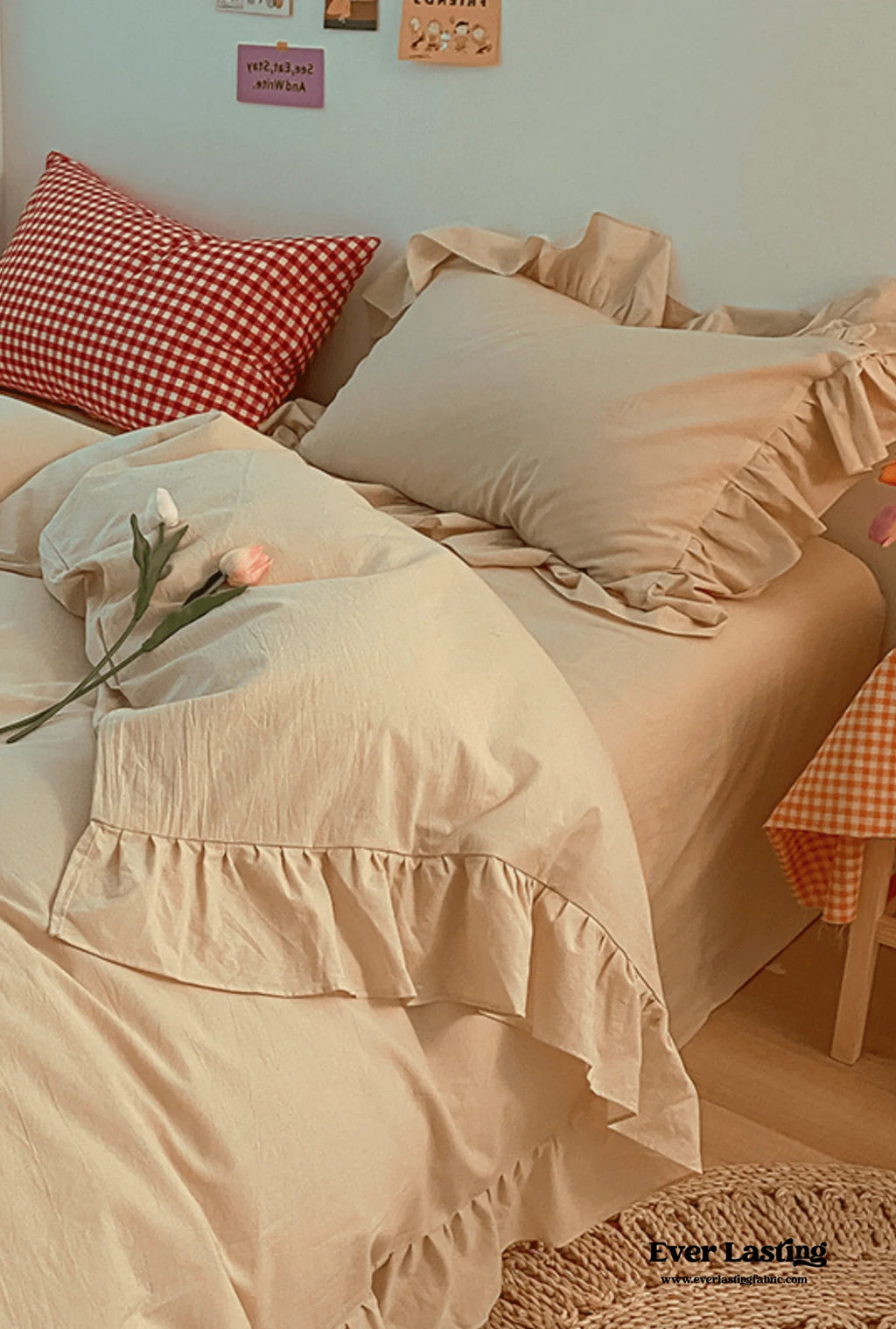 Ruffle Bedding Set / Purple Ever Lasting