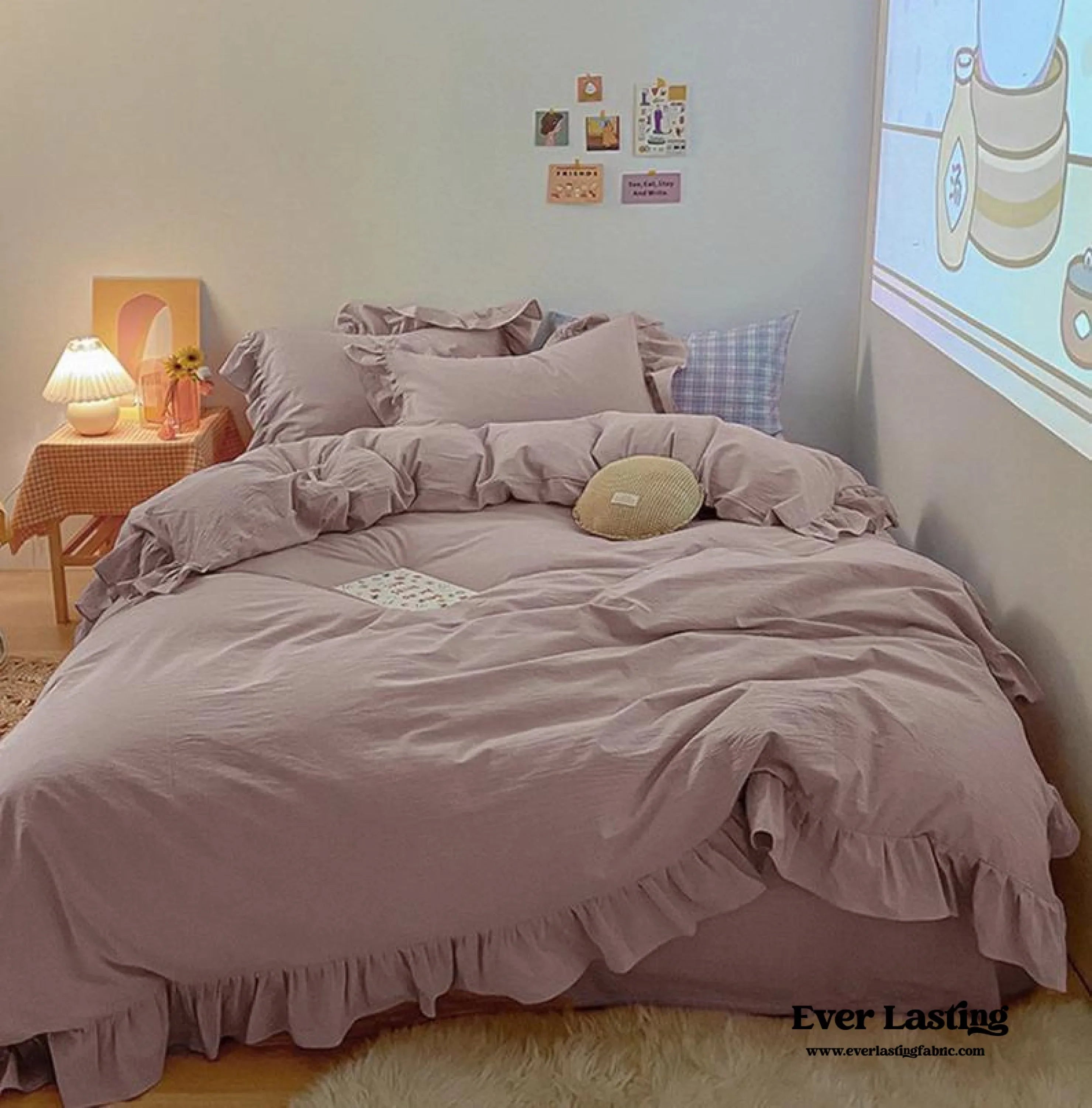 Ruffle Bedding Set / Purple Ever Lasting