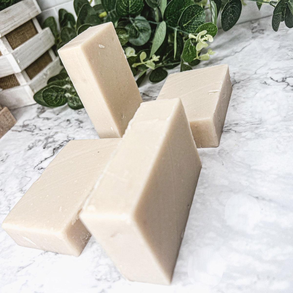 Sandalwood Gia Roma