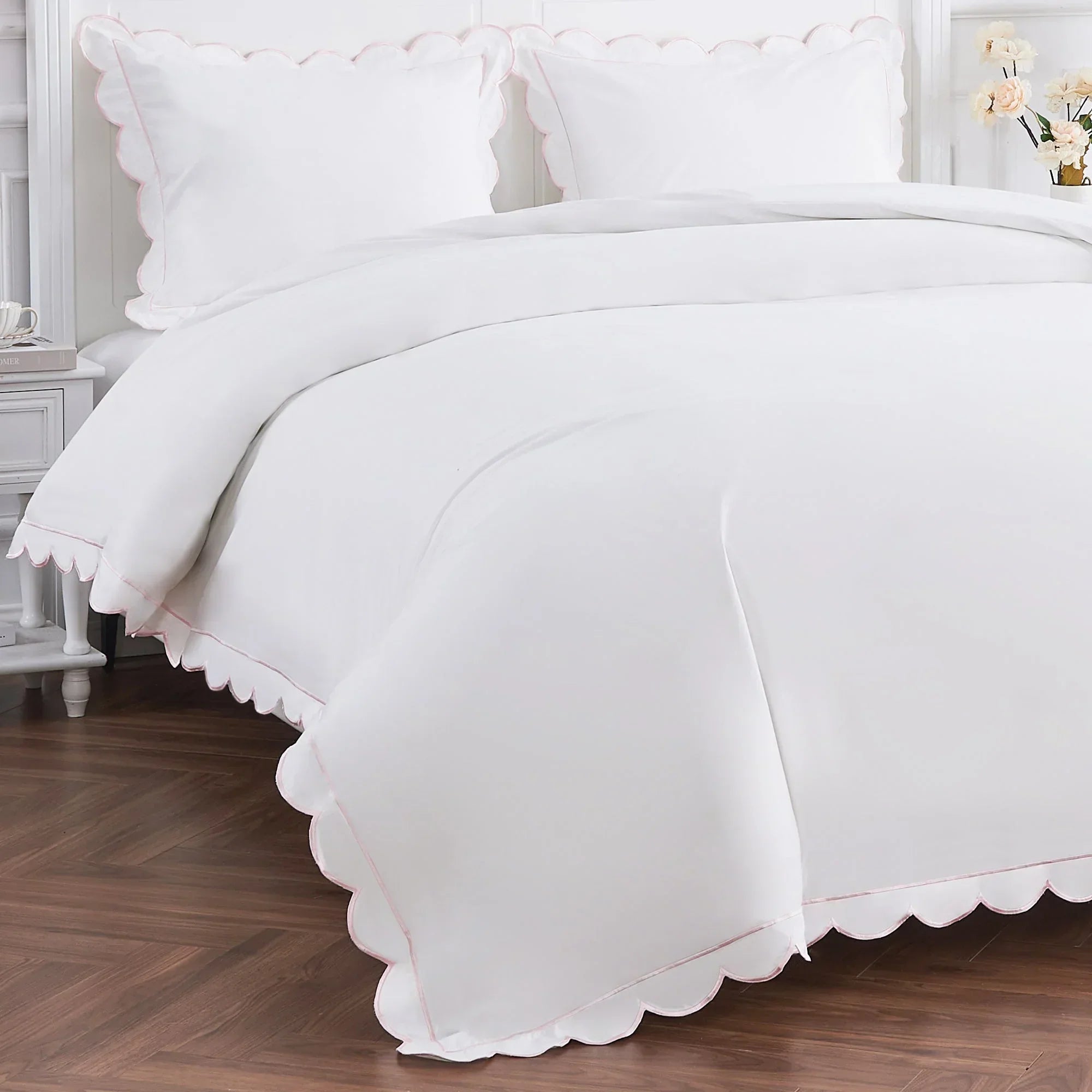 Scallop Frame Embroidered Cotton Percale Duvet Set Mélange Home