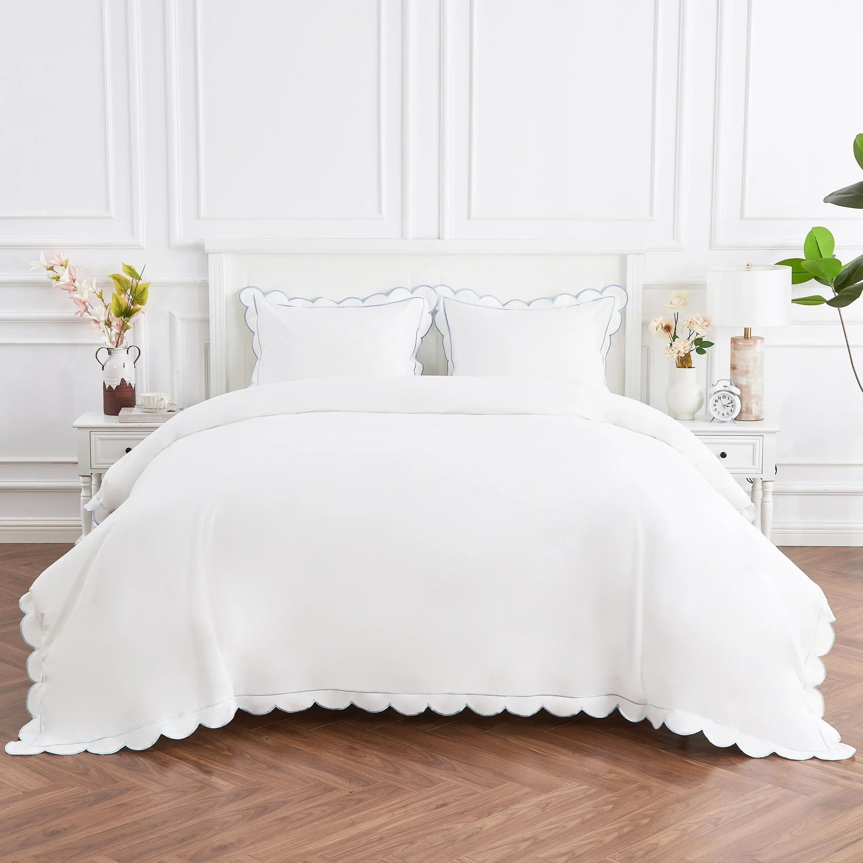 Scallop Frame Embroidered Cotton Percale Duvet Set Mélange Home