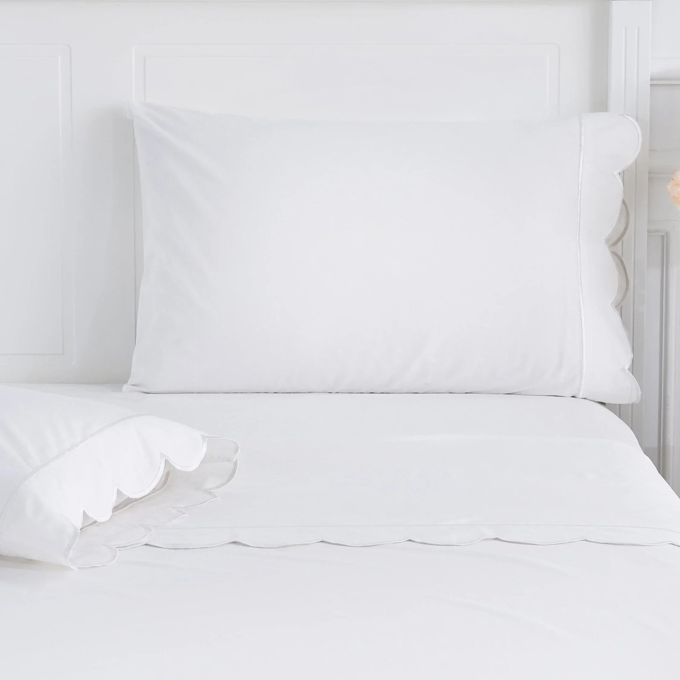Scallop Frame Embroidered Cotton Percale Pillowcase Pair Mélange Home