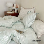 Scandinavian Overlock Striped Bedding Set / White + Green Ever Lasting