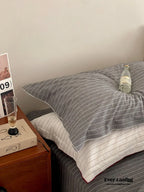 Scandinavian Overlock Striped Bedding Set / White + Green Ever Lasting
