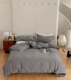 Scandinavian Overlock Striped Bedding Set / White + Green Ever Lasting
