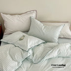 Scandinavian Overlock Striped Bedding Set / White + Green Ever Lasting