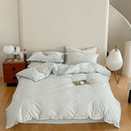 Scandinavian Overlock Striped Bedding Set / White + Green Ever Lasting