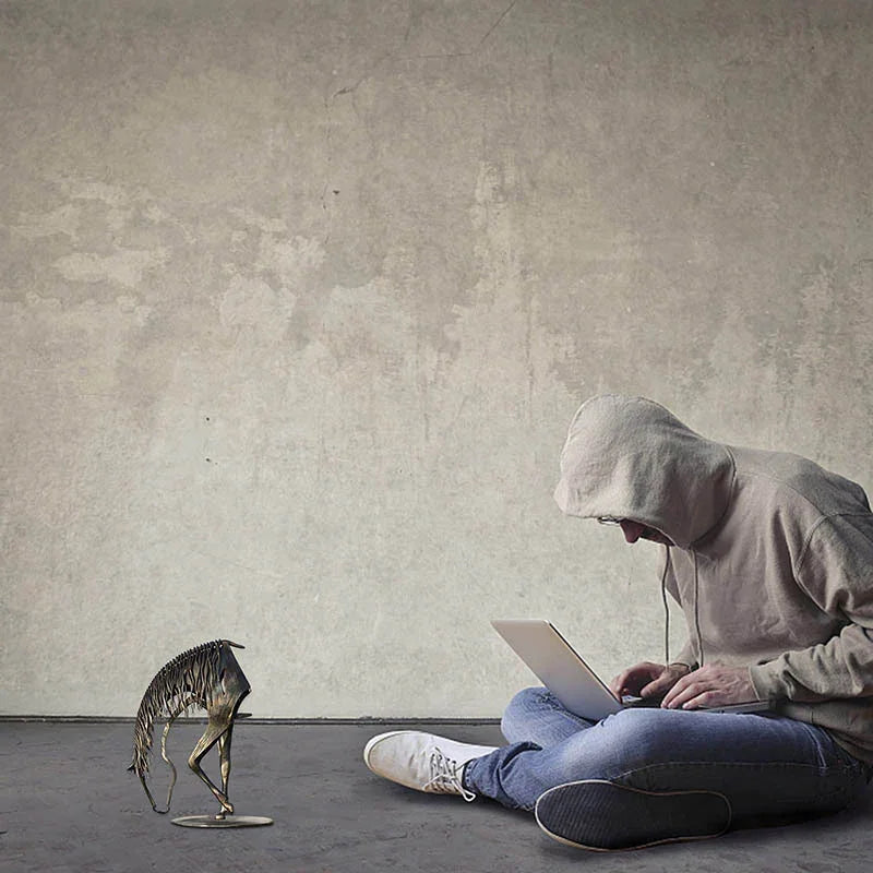 Tooluck Kiss Horse Sculpture Metal Crafts Ornament Horse Sculpture Modern Statue Antique - House Of Avana