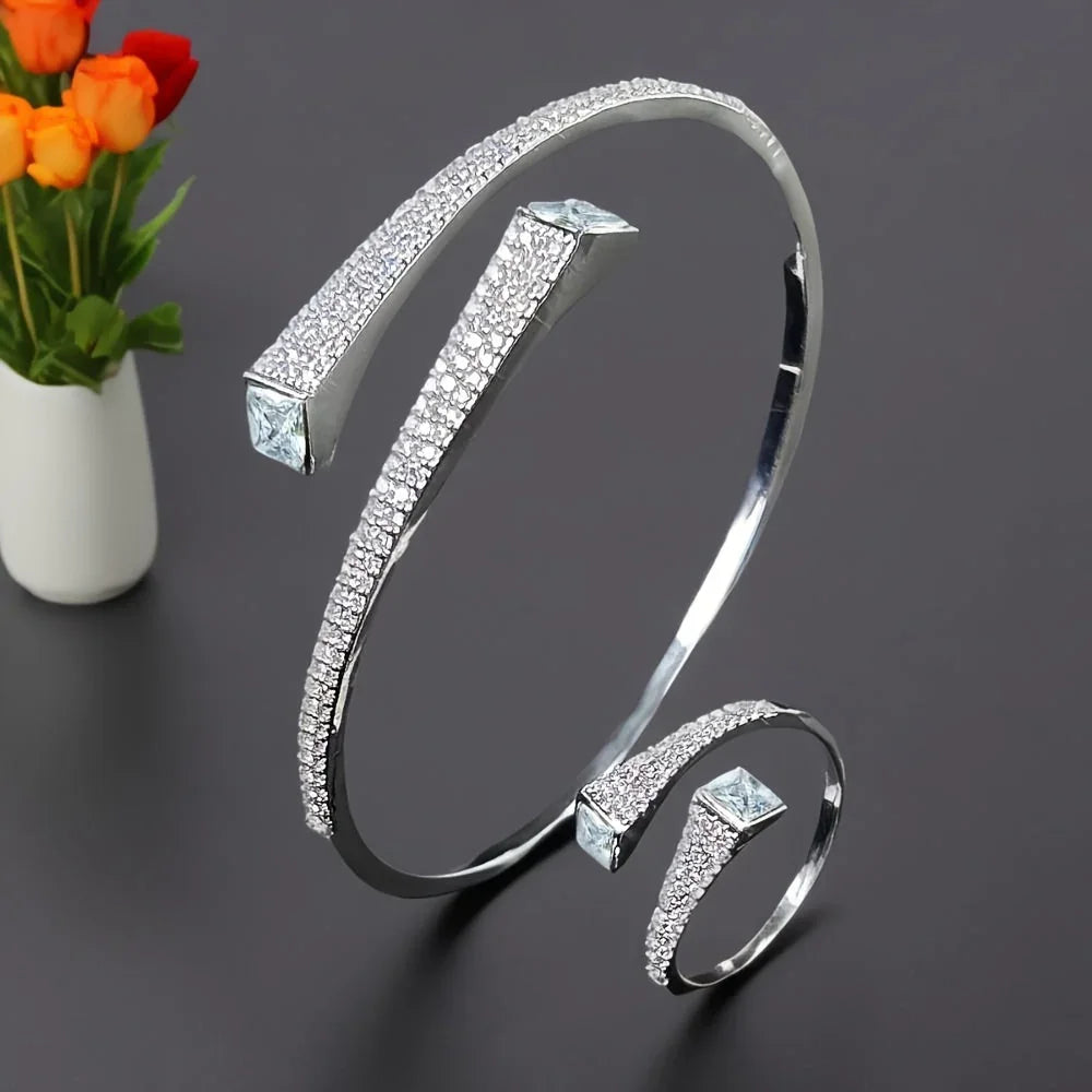 Set Of 2 Bracelets + Rings Set. Hot Selling Explosive Style With Super Shiny Irregular Geometric Synthetic Zirconia. Niche Design, Fashionable, Simple And High-end Open Jewelry. House Of Avana