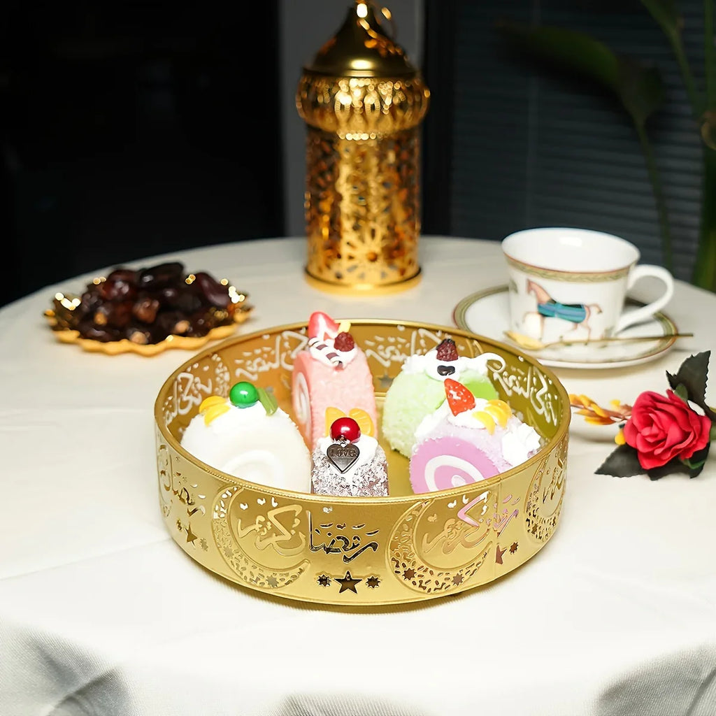 Glam Style Metal Decorative Trays Set of 3, Crescent and Castle Design for Ramadan, New Year - Seasonal Home Décor, No-Electricity Festive Serving Platters for Eid Al-Fitr Celebration House Of Avana