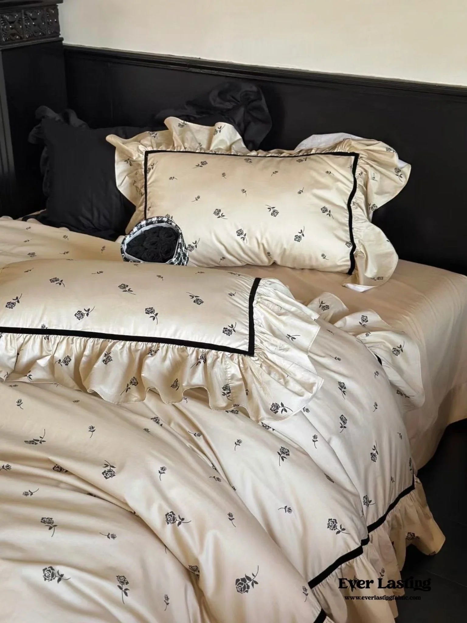 Silky French Black Rose Bedding Set Ever Lasting