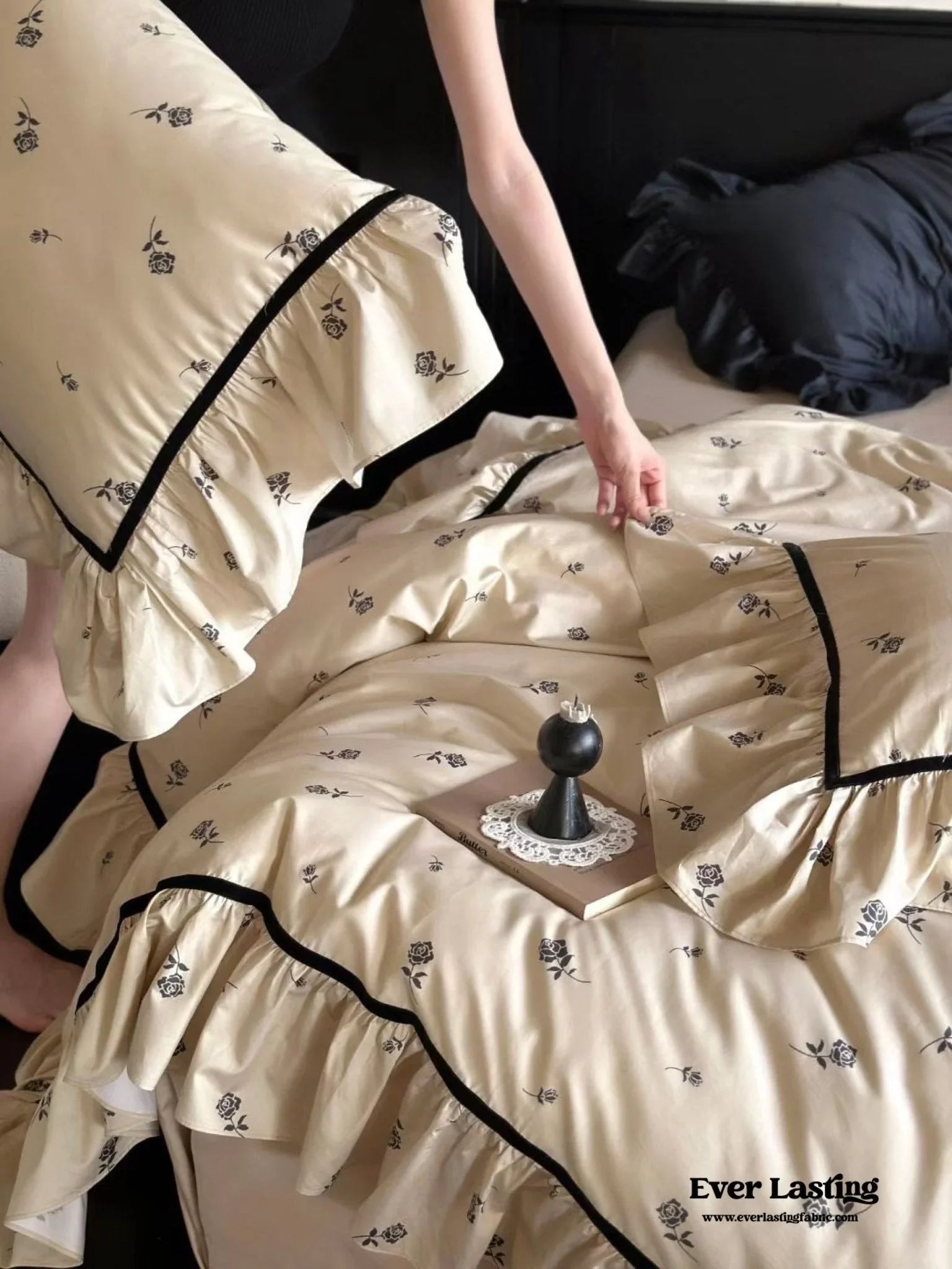 Silky French Black Rose Bedding Set Ever Lasting