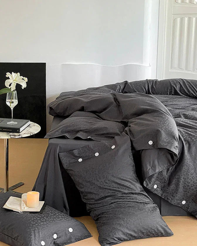 Silky Leopard Buttoned Bedding Set / Baby Pink Ever Lasting