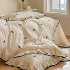 Silky Ribbon Ruffle Bedding Set / Cream White Ever Lasting