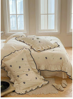 Silky Ribbon Ruffle Bedding Set / Cream White Ever Lasting